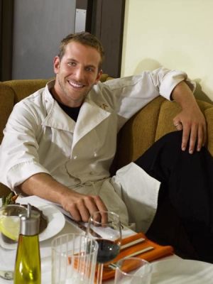 Kitchen Confidential! Una comedia irreverente con el talento de Bradley Cooper y un vistazo al mundo de la alta cocina